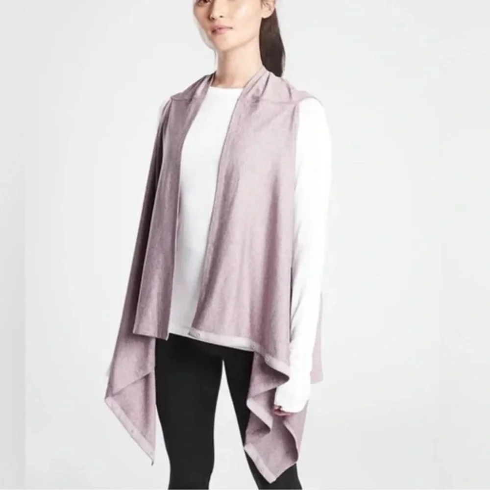 Athleta Om Wrap in Powervita Mauve One Size Scarf Vest
